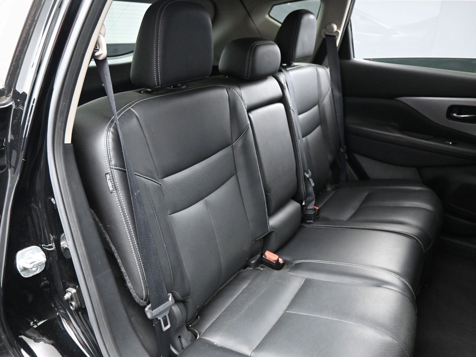 Used 2022 Nissan Murano SL w/ SL Moonroof Package image 13