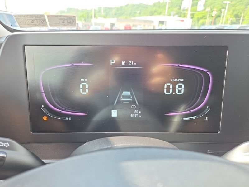 Used 2025 Kia Sportage LX AWD/4WD image 27