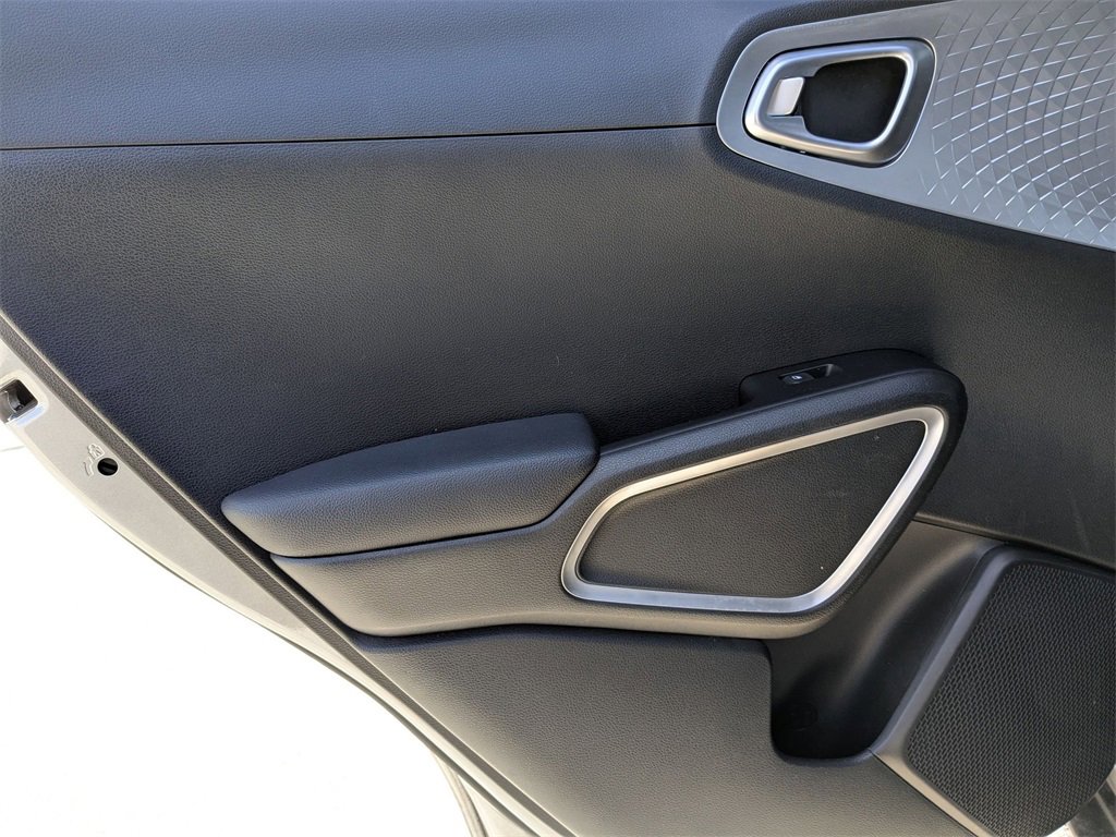 Used 2023 Kia Soul LX w/ Option Group 015 image 25