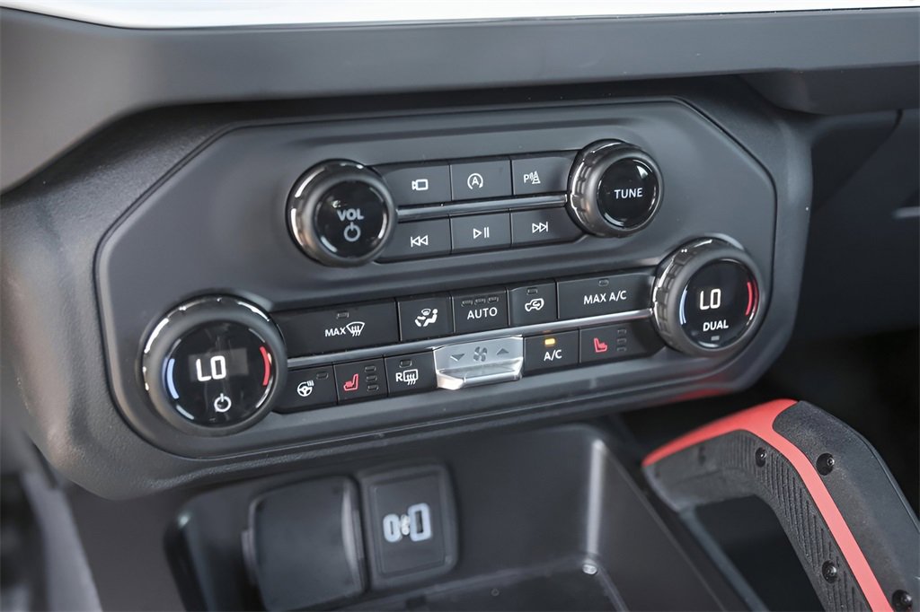 Used 2025 Ford Bronco Stroppe Edition image 18