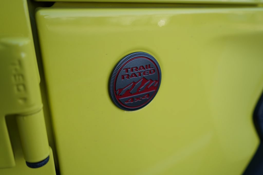 Used 2024 Jeep Wrangler Unlimited Rubicon AWD/4WD image 7