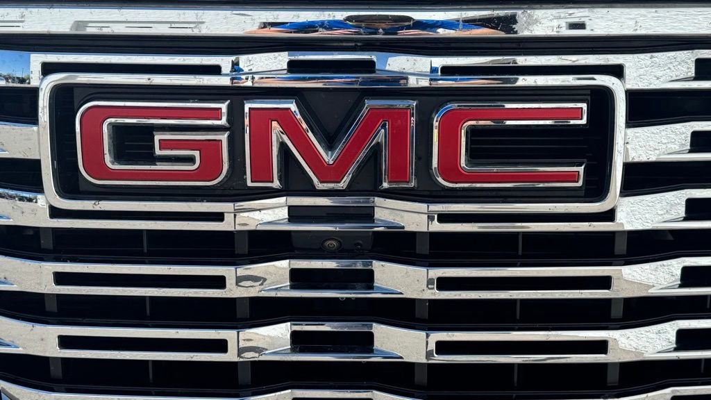 Used 2022 GMC Sierra 1500 Denali image 5