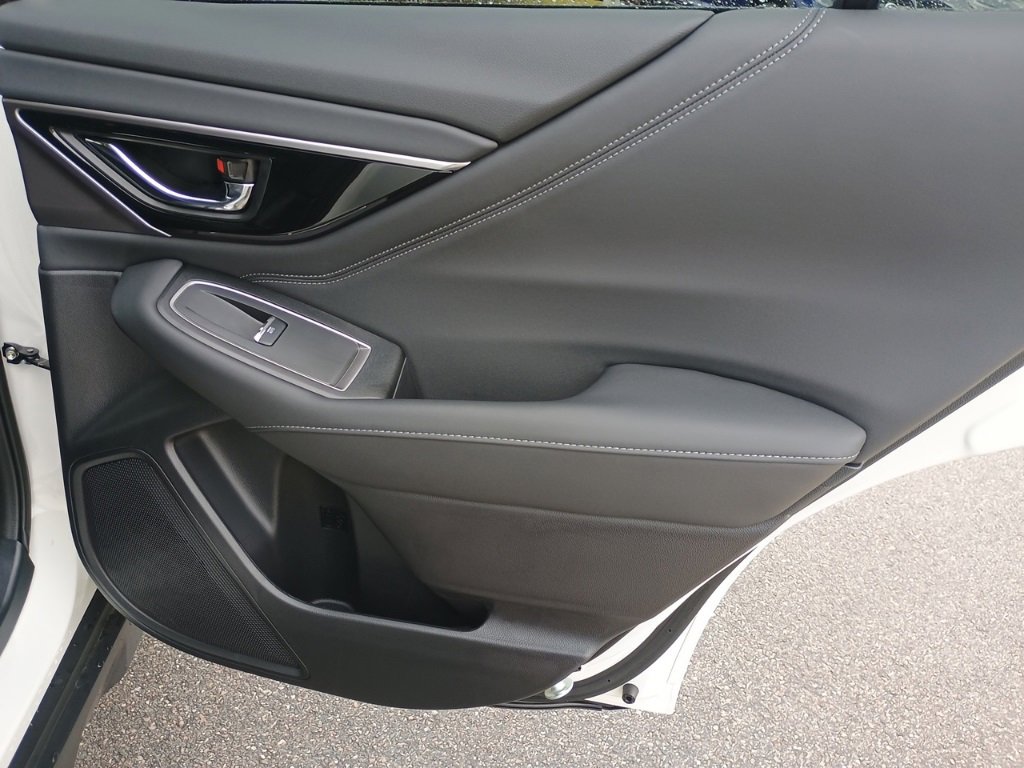 Used 2025 Subaru Outback Limited w/ Popular Package #2 image 19