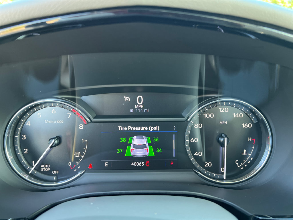Used 2022 Cadillac XT6 Premium Luxury FWD image 23