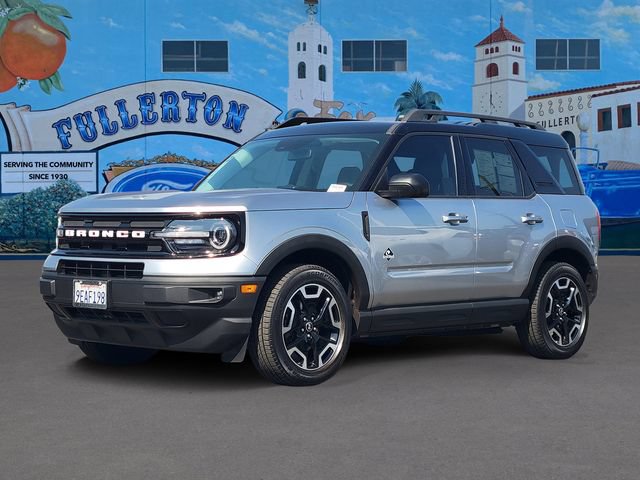 Certified 2022 Ford Bronco Sport Outer Banks w/ Tech Package AWD/4WD image 3