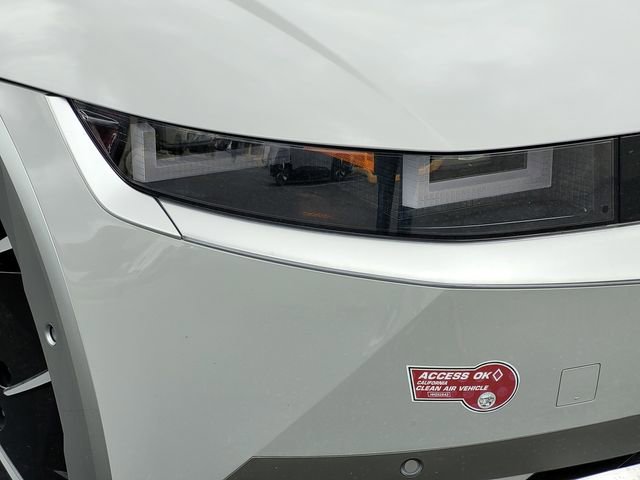 Certified 2024 Hyundai Ioniq 5 Limited RWD image 10