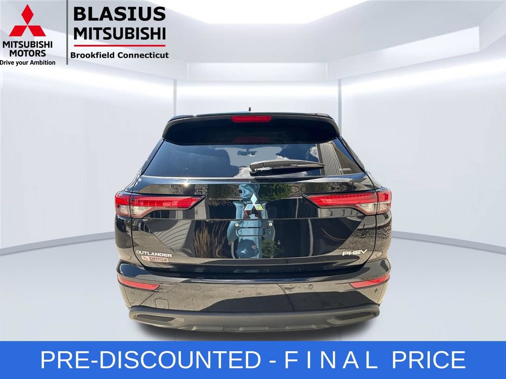 Used 2025 Mitsubishi Outlander ES AWD/4WD image 10