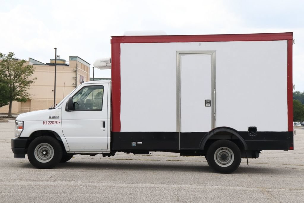 Used 2024 Ford E-350 and Econoline 350 Super Duty w/ Power Windows & Locks Group RWD image 6