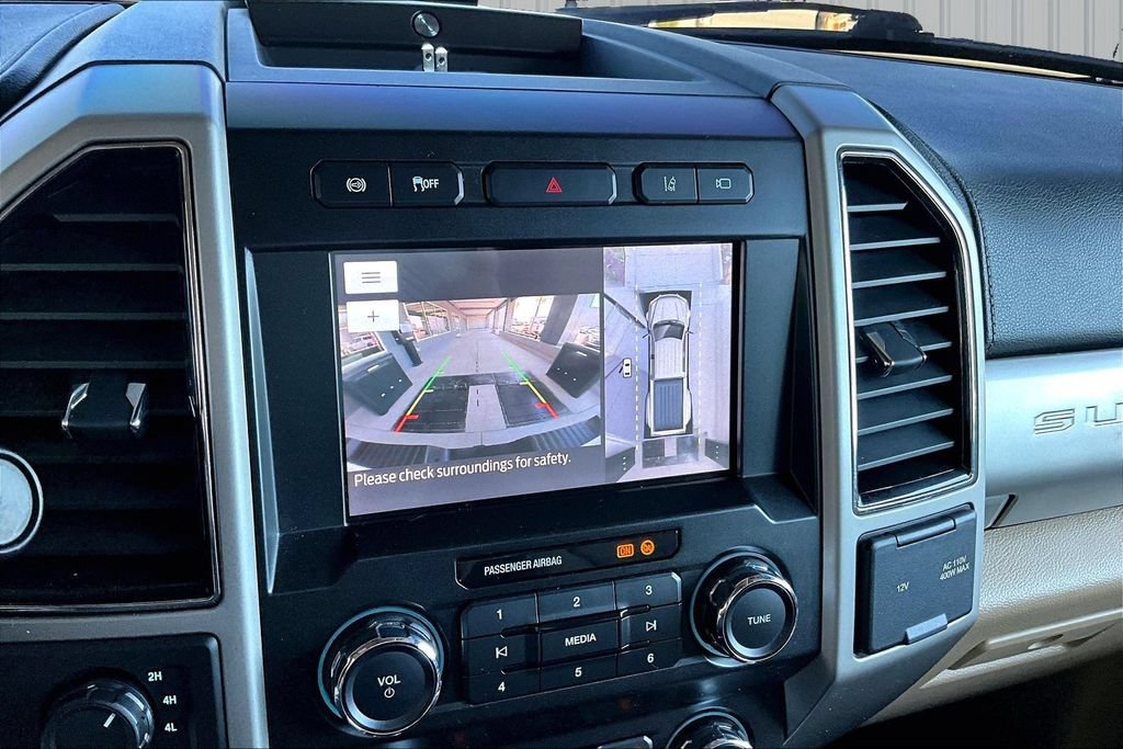 Used 2021 Ford F350 Lariat w/ Lariat Ultimate Package AWD/4WD image 10