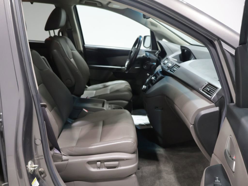 Used 2013 Honda Odyssey EX-L image 24