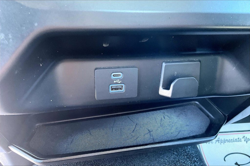 Certified 2022 Ford F150 2WD Regular Cab image 31