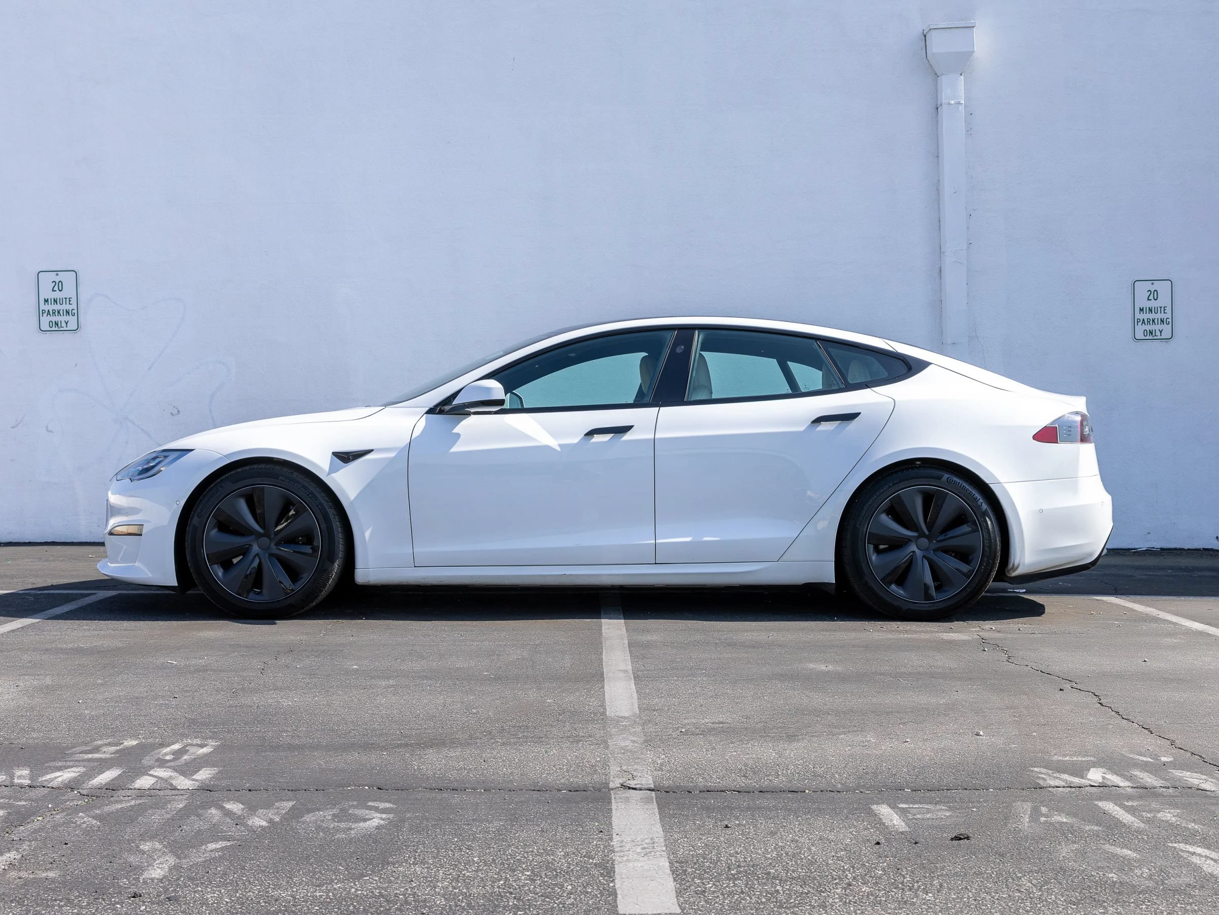 Used 2021 Tesla Model S Long Range AWD/4WD image 4