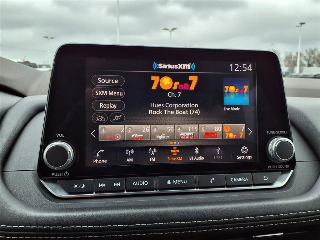 Used 2021 Nissan Rogue SV image 8