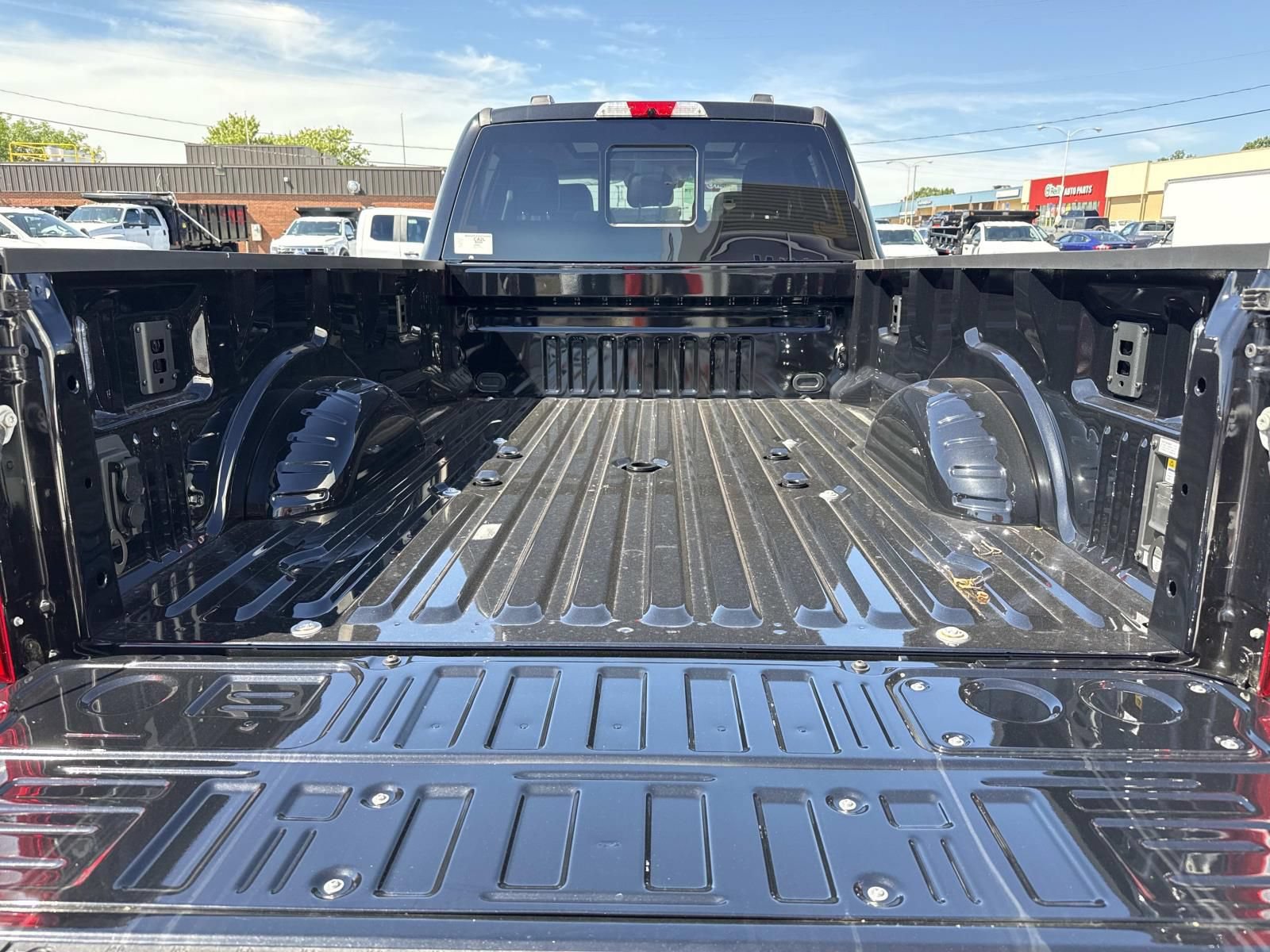 New 2026 Ford F350 Lariat w/ Lariat Ultimate Package AWD/4WD image 12