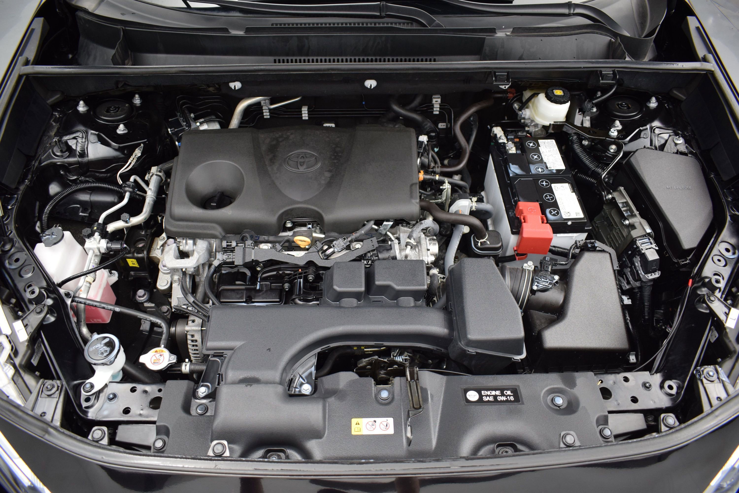 Used 2025 Toyota RAV4 XLE FWD image 9