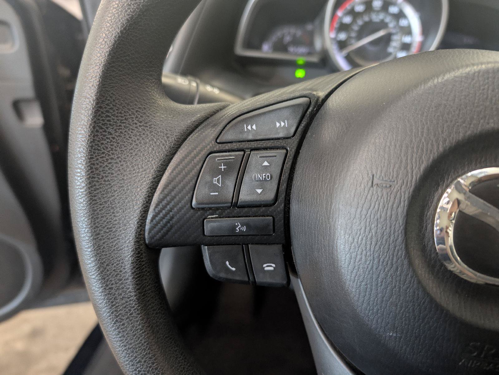 Used 2014 MAZDA MAZDA3 i Sport FWD image 23