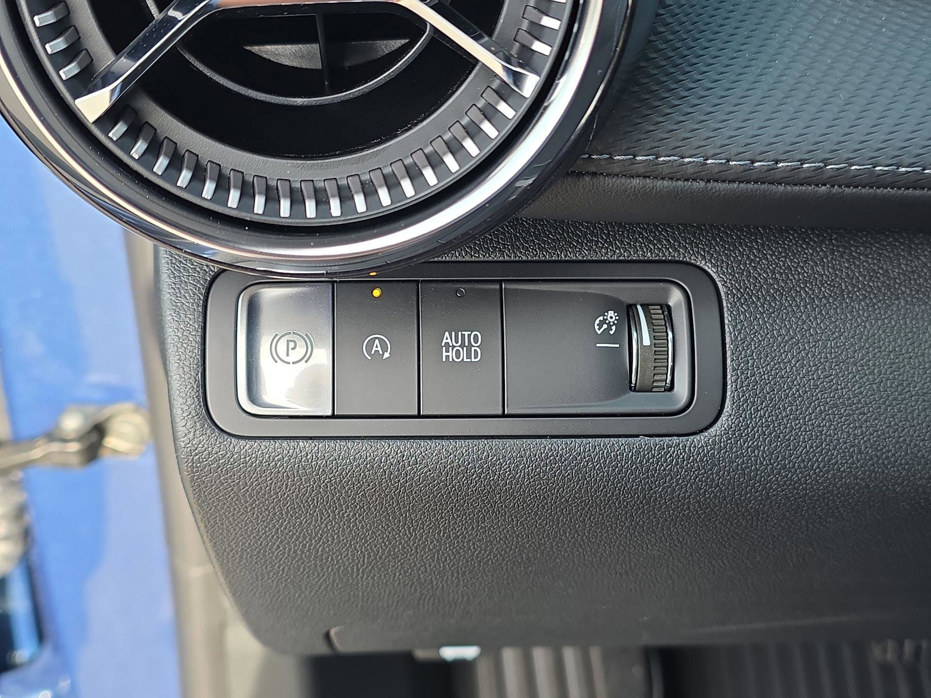 New 2026 Chevrolet Equinox LT w/ Safety and Technology Package image 16