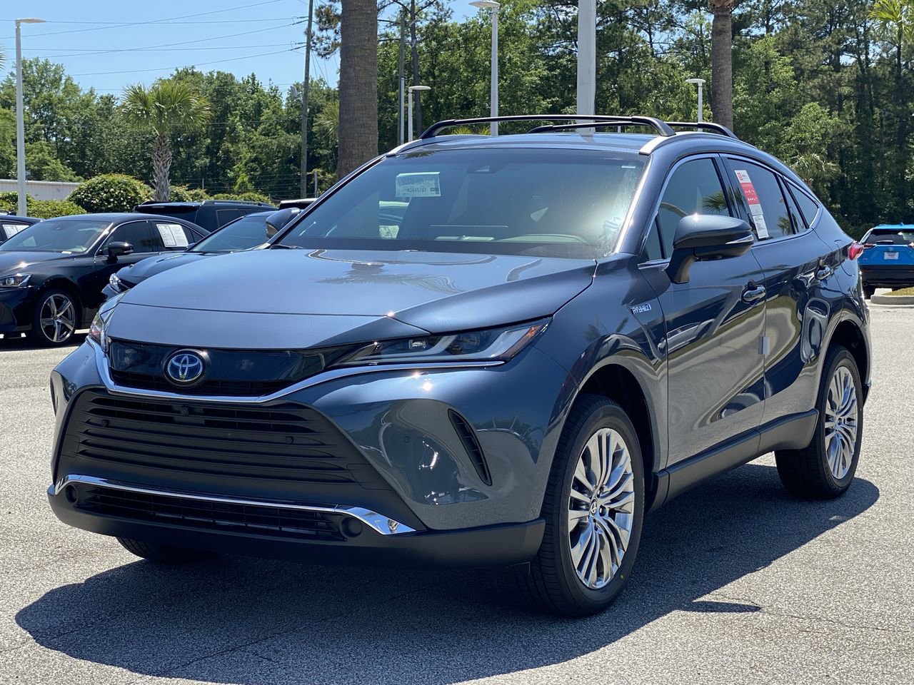 Used 2021 Toyota Venza Limited AWD/4WD image 9