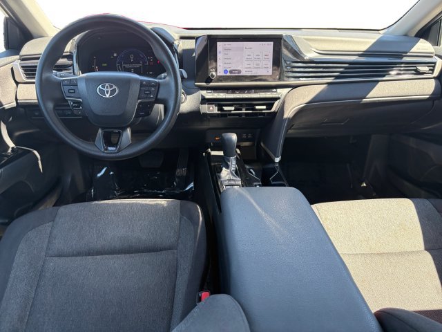 Used 2025 Toyota Camry LE FWD image 14