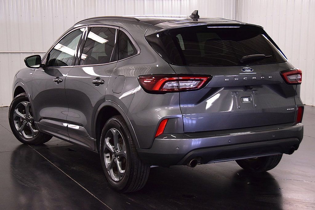 Used 2023 Ford Escape ST-Line w/ Tech Pack #1 image 5