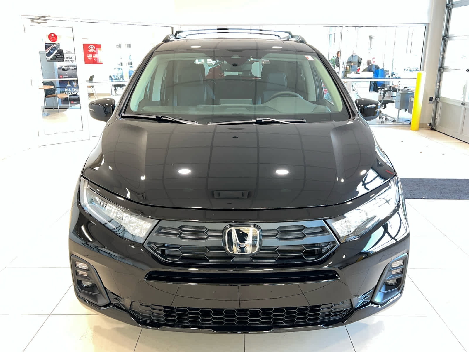 New 2026 Honda Odyssey EX-L image 3