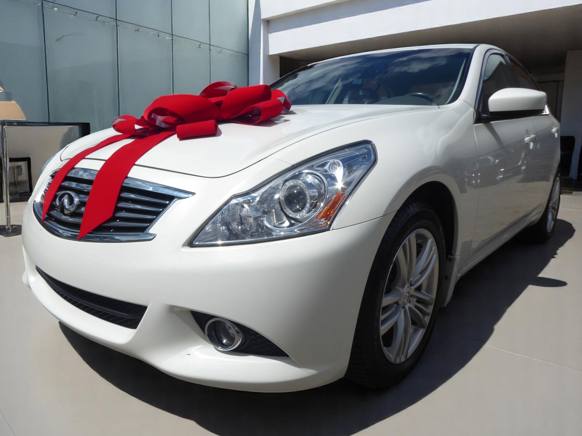 Used 2012 INFINITI G37 x Sedan w/ Premium Pkg image 5