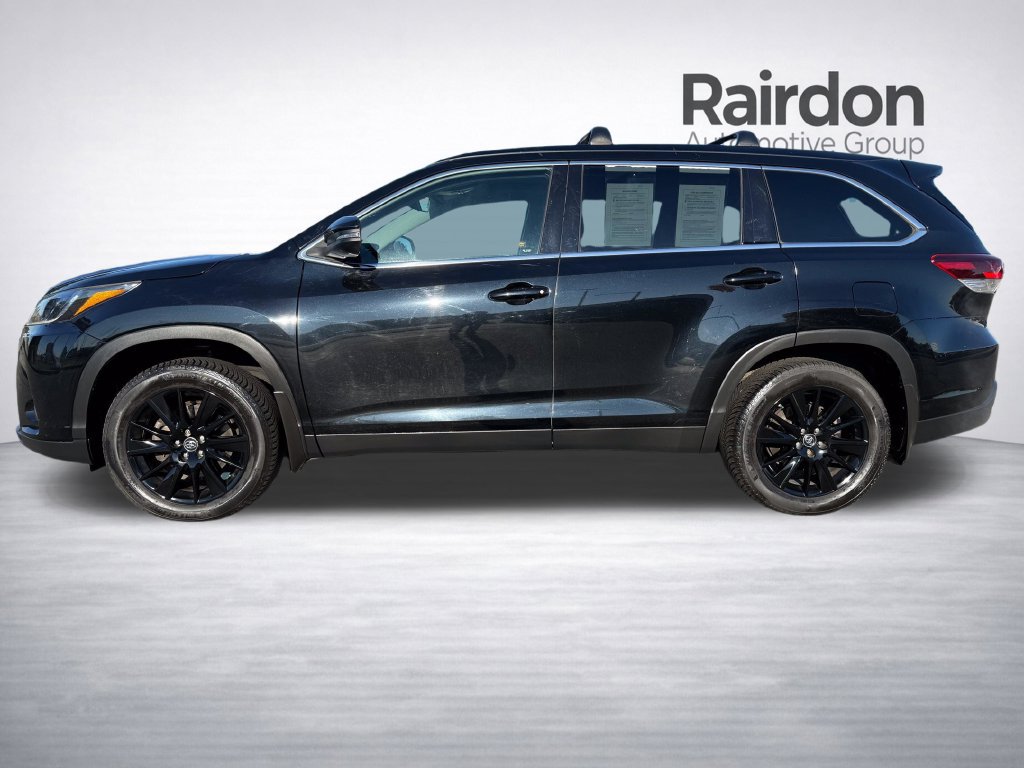 Used 2019 Toyota Highlander SE AWD/4WD image 4