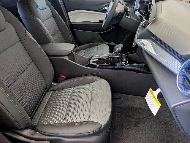 New 2026 Chevrolet Trax LT FWD image 12