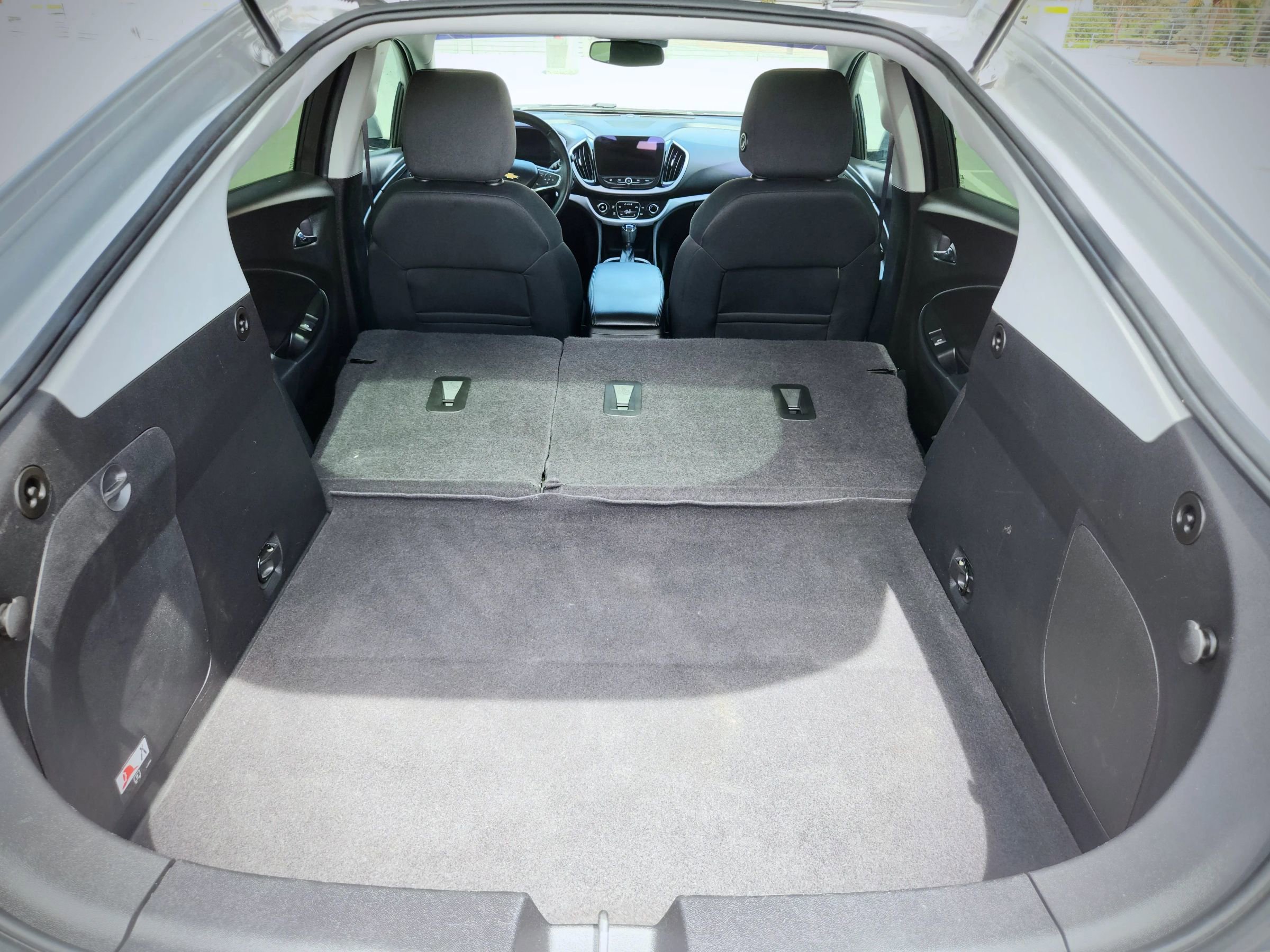 Used 2017 Chevrolet Volt LT FWD image 33