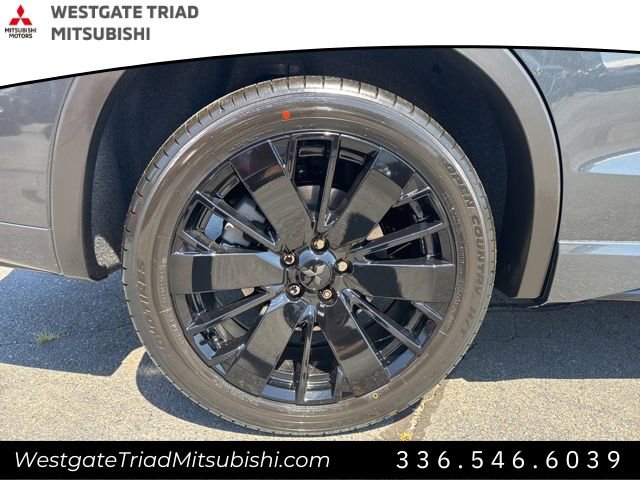 New 2026 Mitsubishi Outlander SEL Black Edition FWD image 7