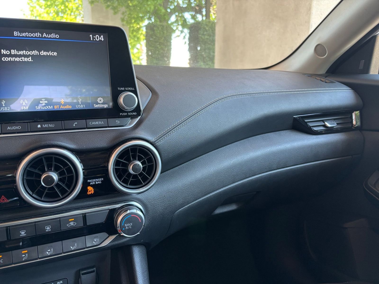Used 2025 Nissan Sentra SV image 33
