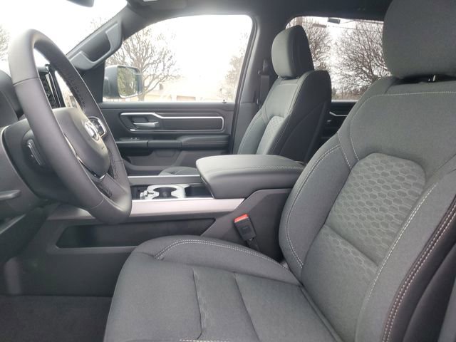 New 2026 RAM 1500 4x4 Crew Cab image 10