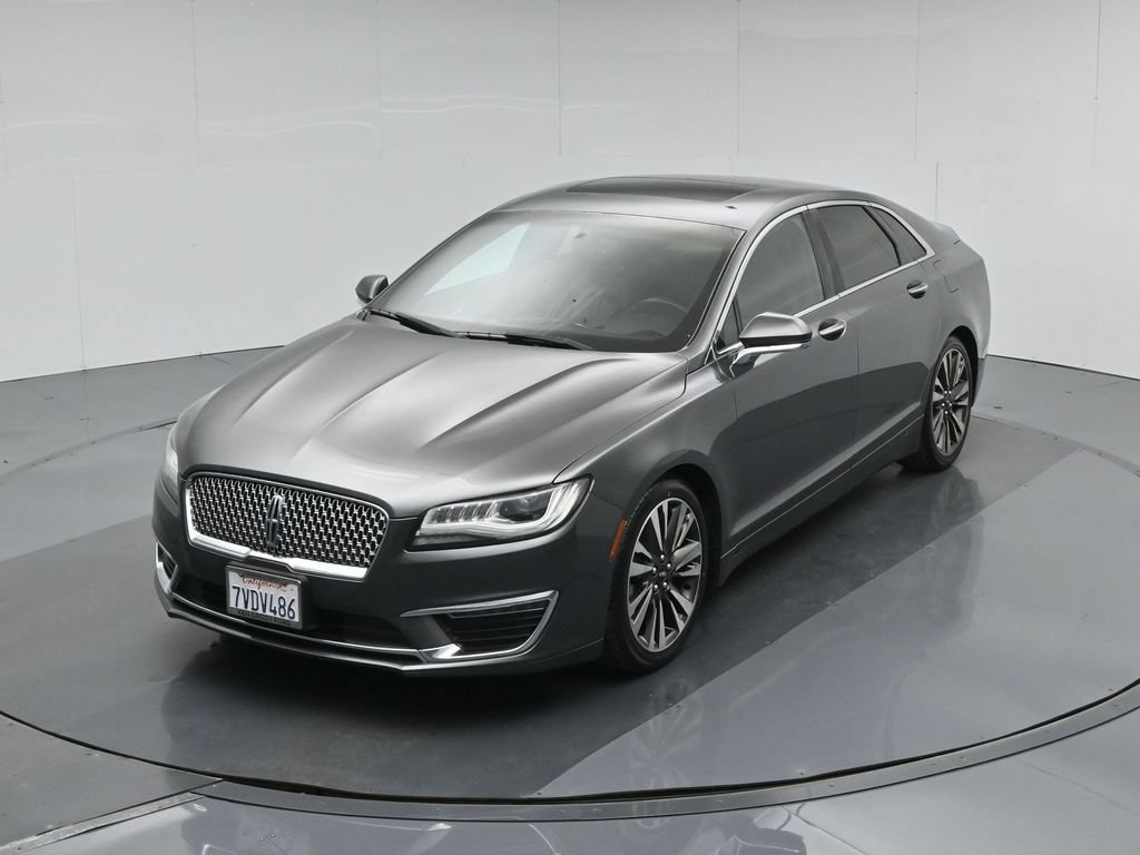 Used 2017 Lincoln MKZ Reserve FWD image 38