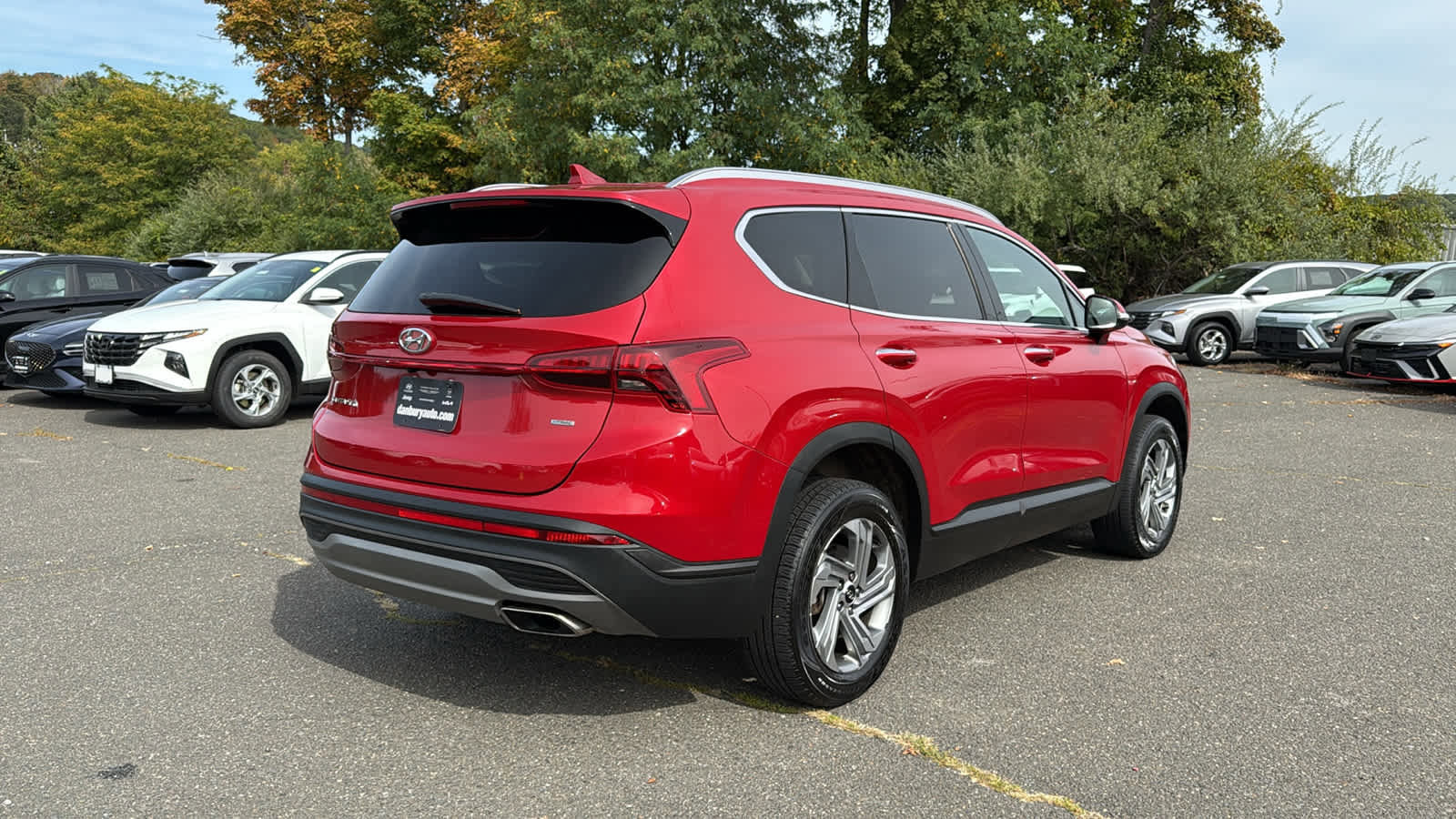 Used 2023 Hyundai Santa Fe SEL image 3