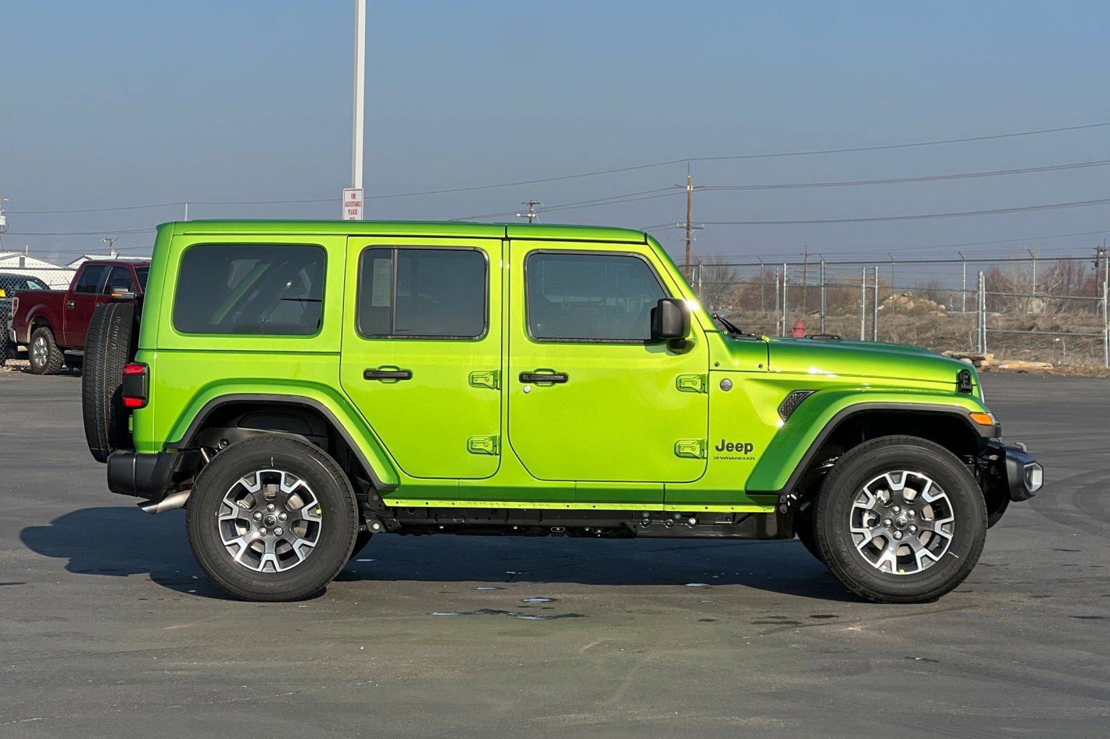 New 2026 Jeep Wrangler Unlimited Sahara w/ Safety Group AWD/4WD video 2