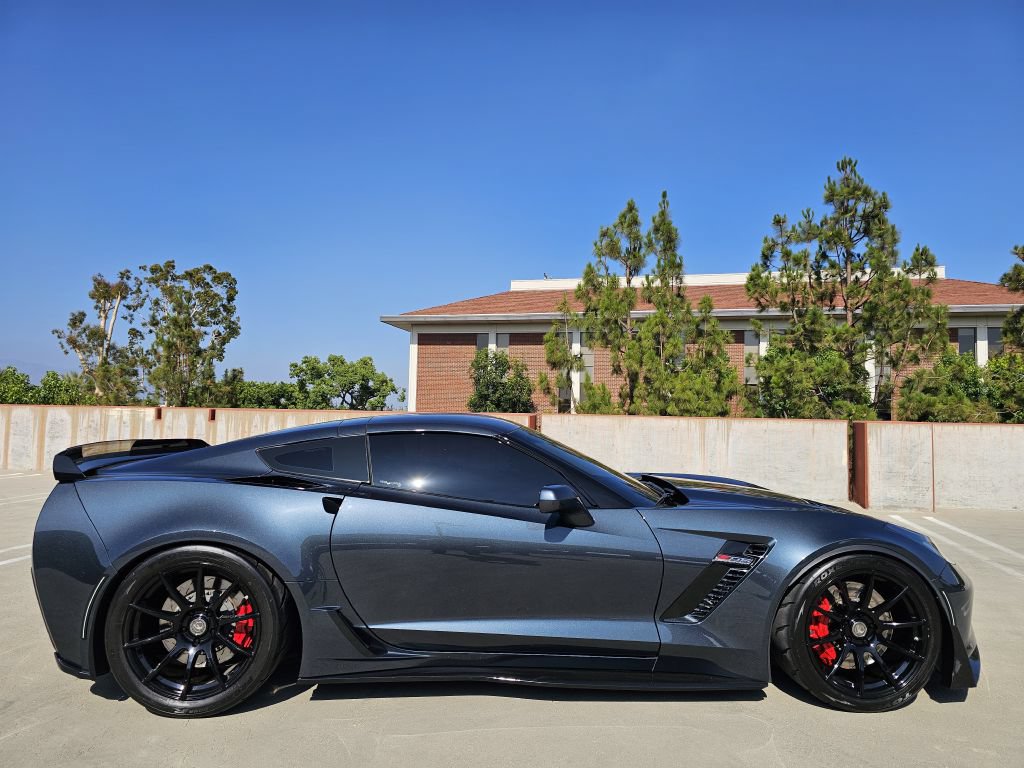 Used 2019 Chevrolet Corvette Z06 RWD image 5