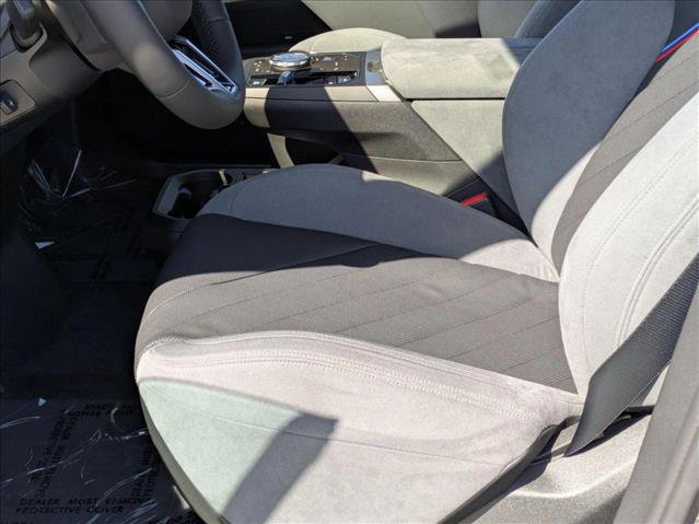 New 2026 BMW iX xDrive60 w/ M Sport Package image 4