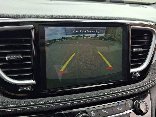 Used 2026 Chrysler Pacifica Limited w/ S Appearance Package FWD image 20