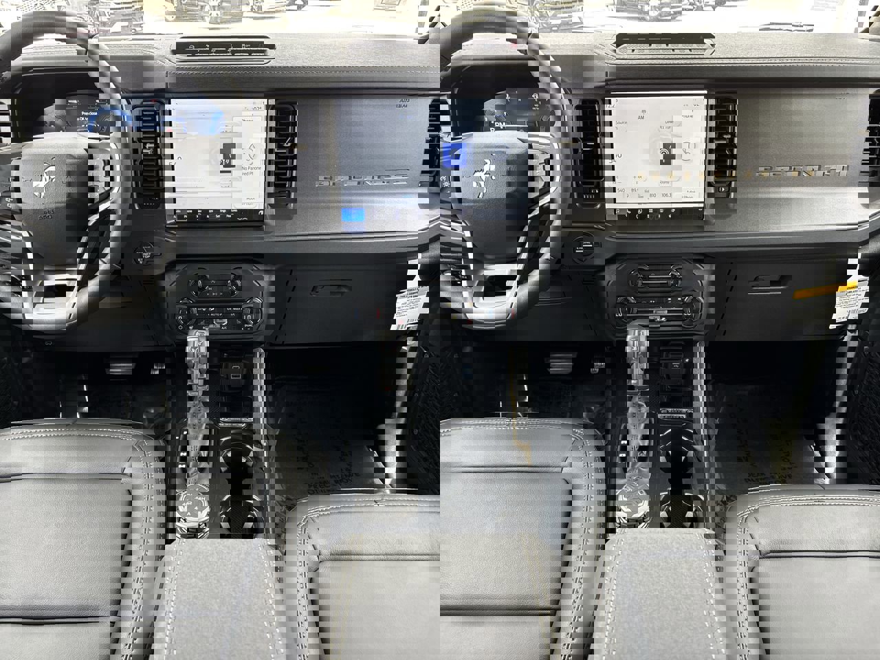 New 2025 Ford Bronco Badlands image 14