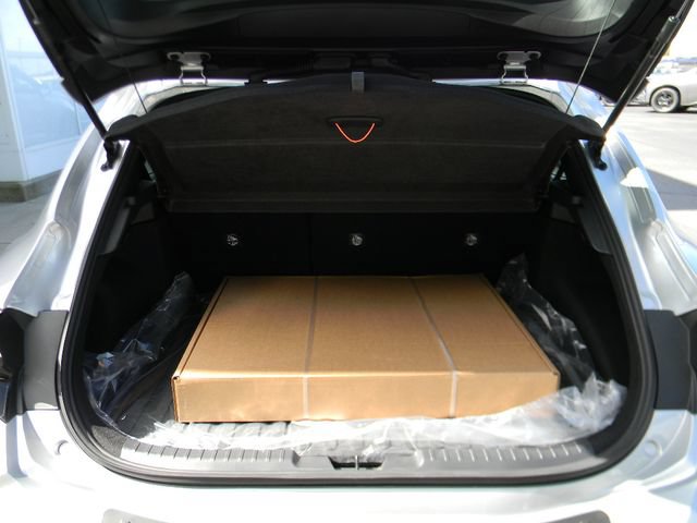 New 2026 Toyota Corolla SE FWD image 19