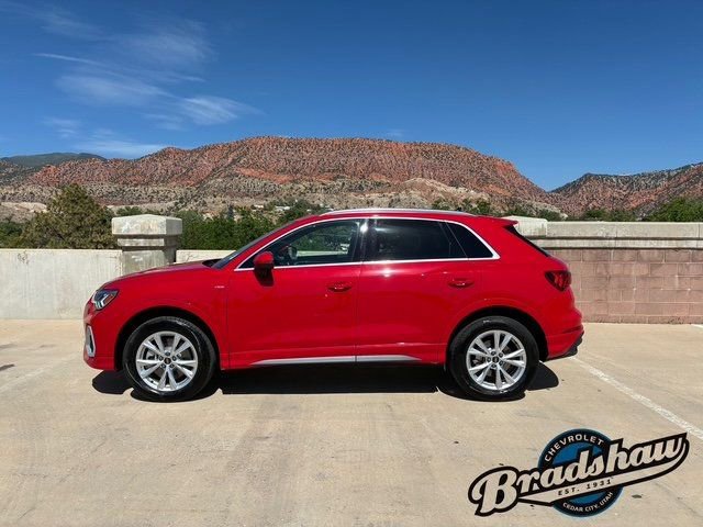 Used 2024 Audi Q3 2.0T Premium image 4