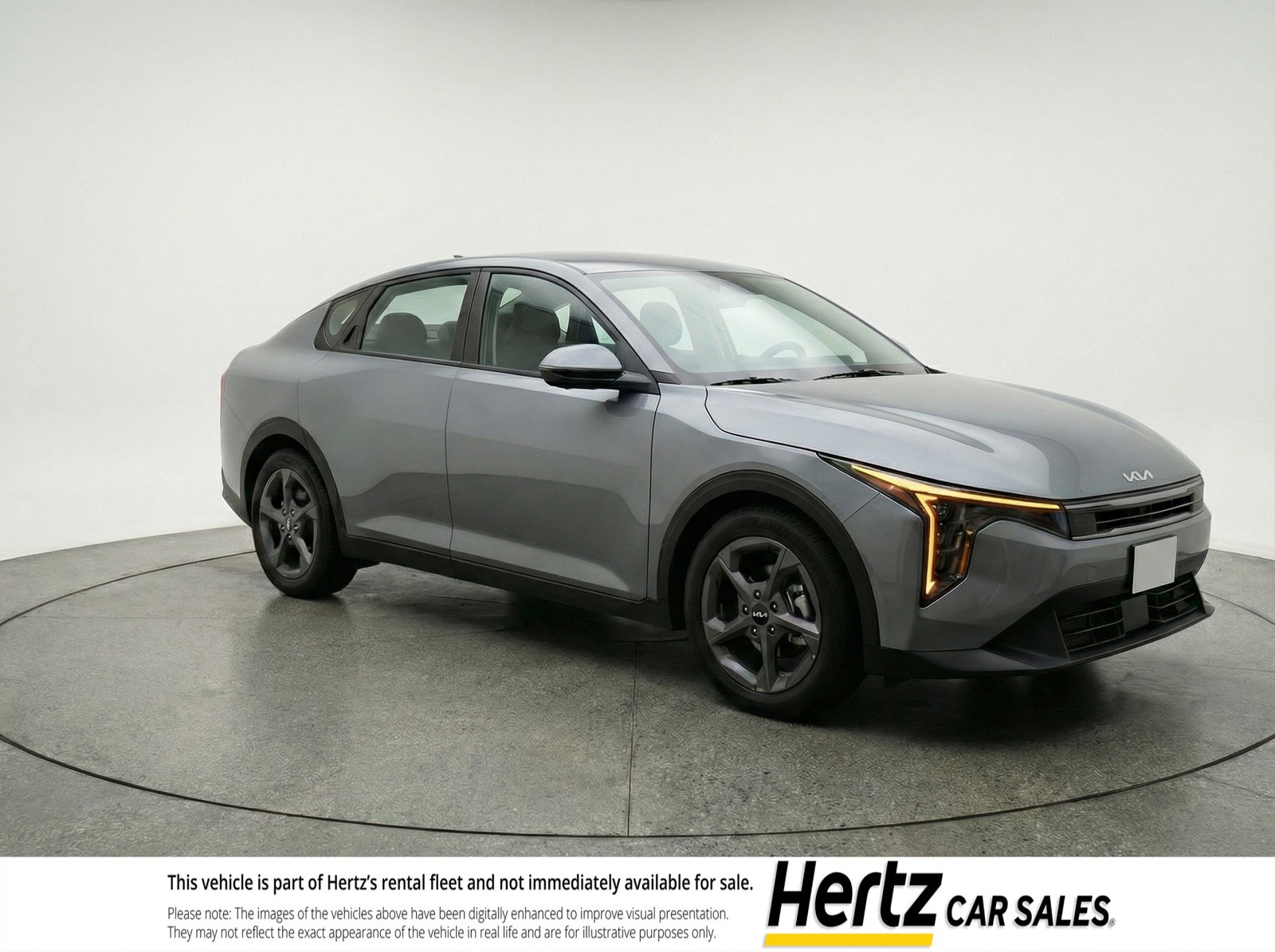 Used 2025 Kia K4 LXS image 1