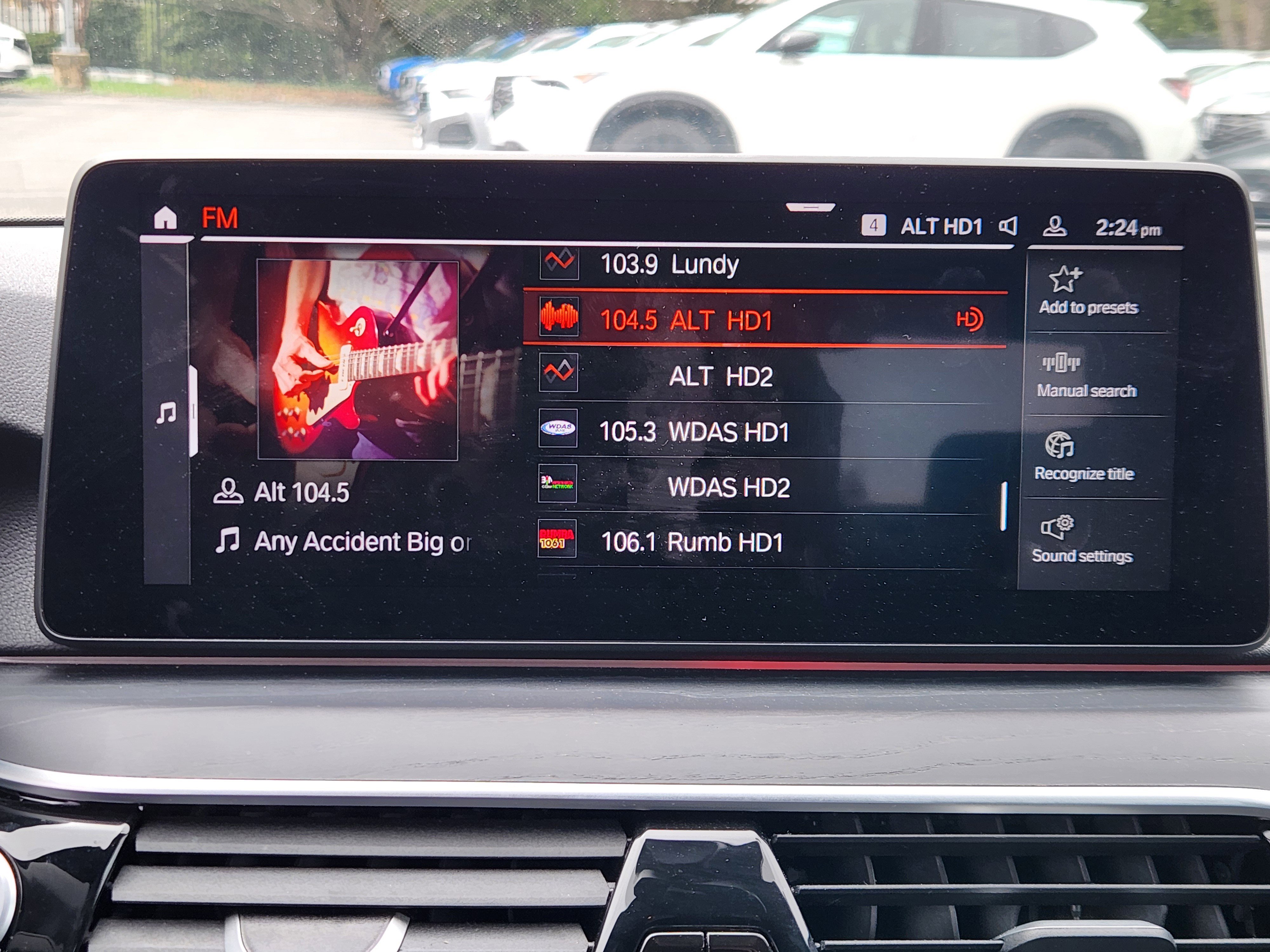 Used 2023 BMW 540i xDrive w/ Executive Package image 12