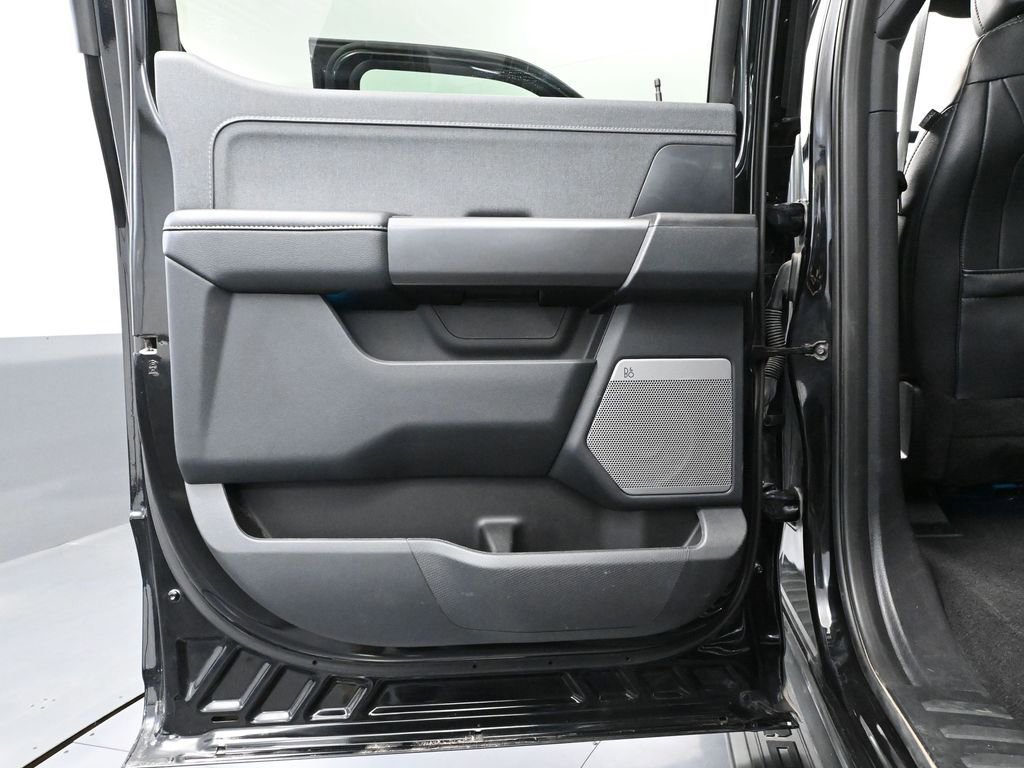 Used 2024 Ford F150 Lariat image 40