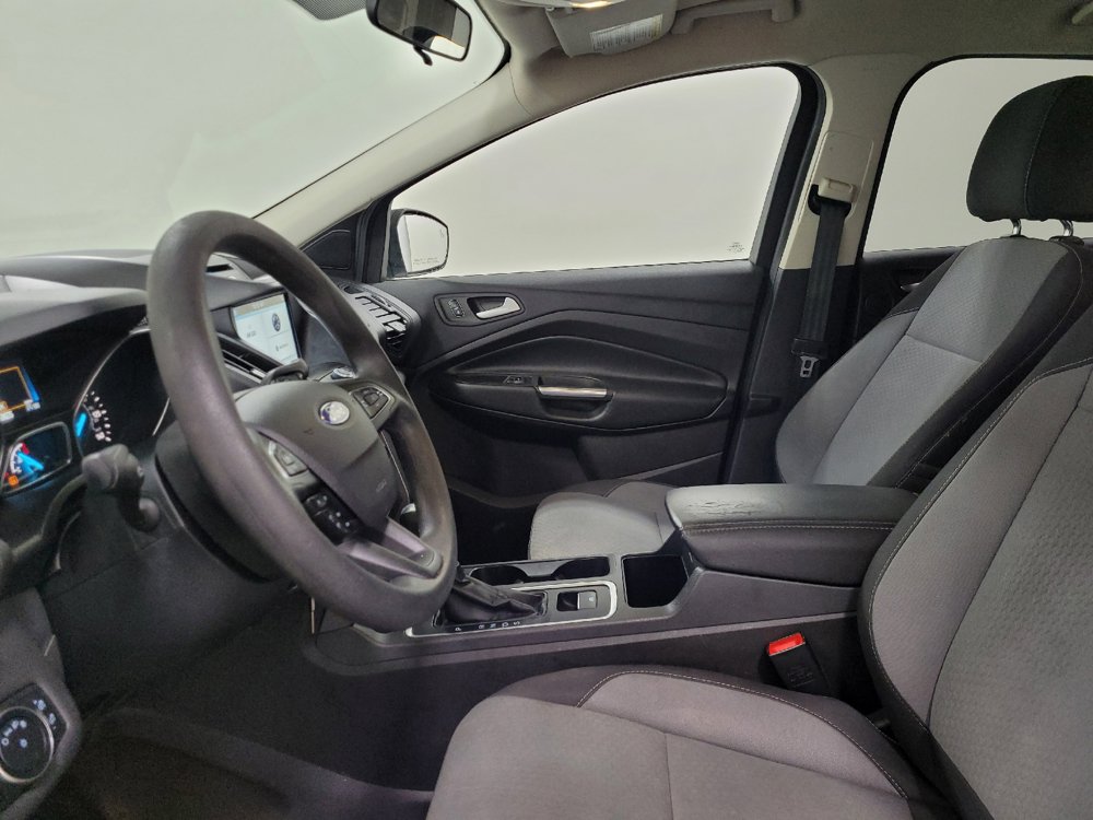 Used 2017 Ford Escape SE w/ Equipment Group 201A AWD/4WD image 17