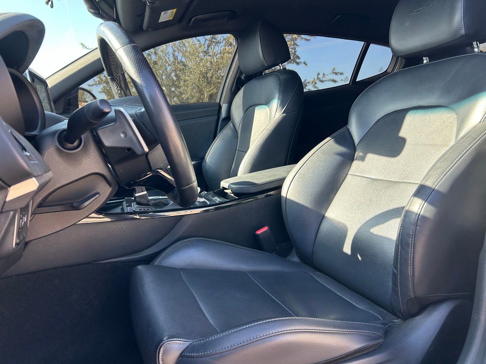 Used 2020 Kia Stinger GT-Line image 11