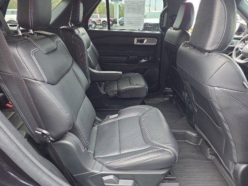 Certified 2023 Ford Explorer ST w/ Equipment Group 401A image 16