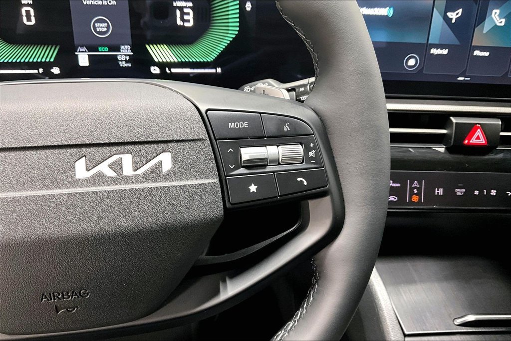 New 2026 Kia Sportage LX FWD image 13