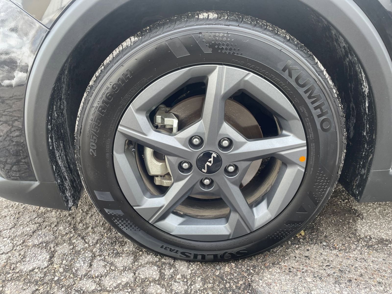 Used 2025 Kia K4 LXS image 30