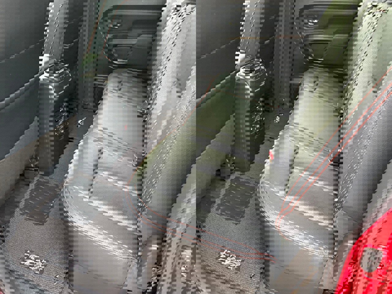 Used 2021 Nissan Titan PRO-4X w/ Pro-4x Convenience Package image 38